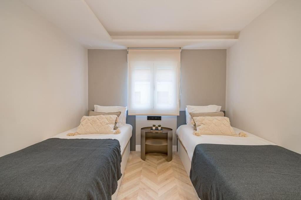 Puerta Del Sol 3Br 3Bh Apartment Madrid Bagian luar foto
